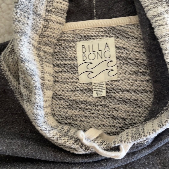 Small billabong hoodie - Picture 2 of 4